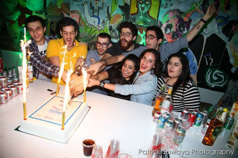 Online Collaborative Party